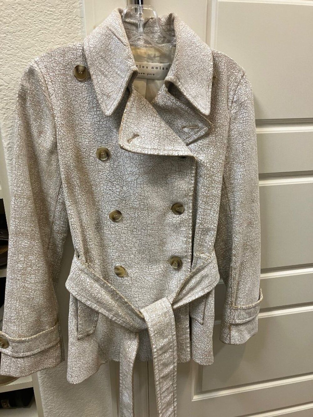 Charles Nolan Women's Textured Crackled Effect Cream Coat Size 2